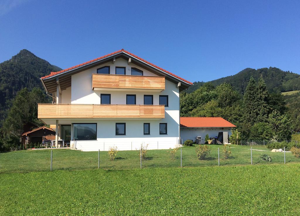 5-Sterne Active Ferienwohnung Chiemgau Marquartstein Chambre photo